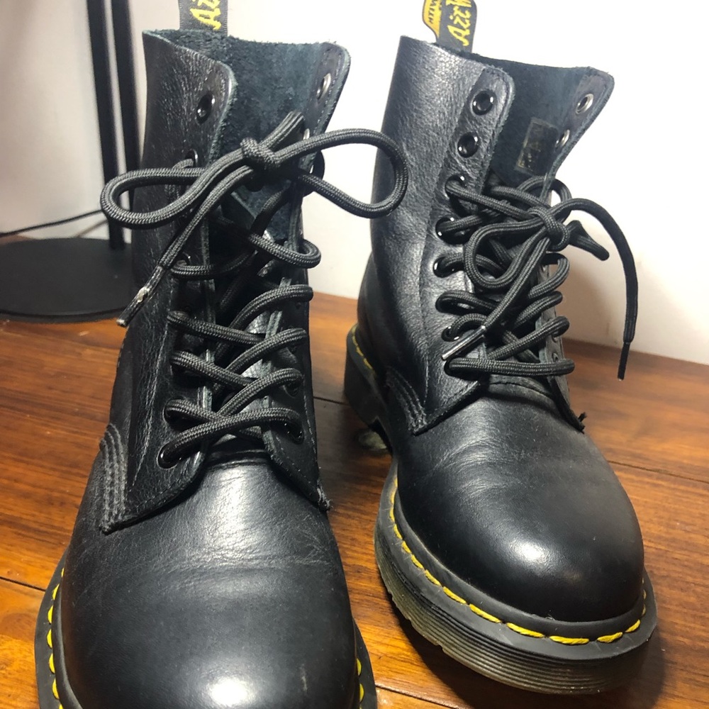Dr Martens 1460 Pascal in soft leather